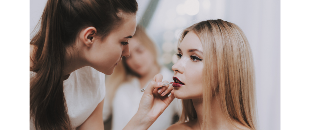 The Ultimate Guide to Long-Lasting Makeup