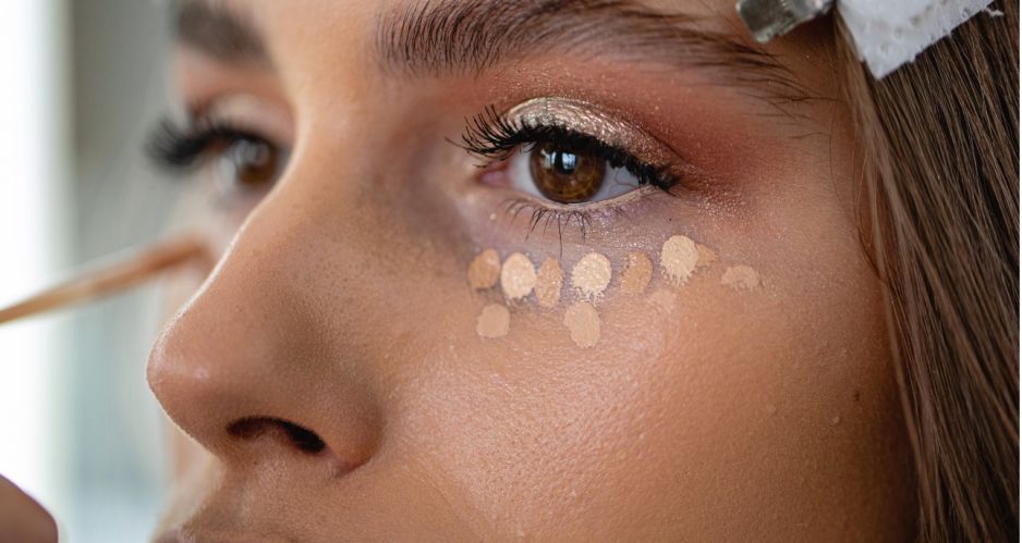 The Foolproof Way to Apply Concealer